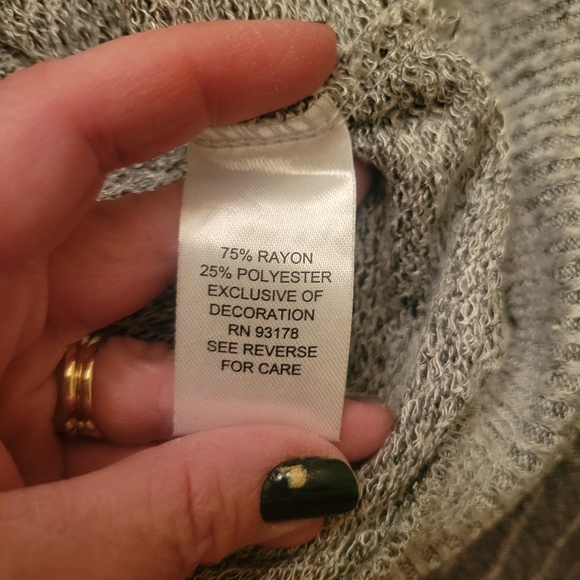 Crew neck sweater, size M - Picture 3 of 6